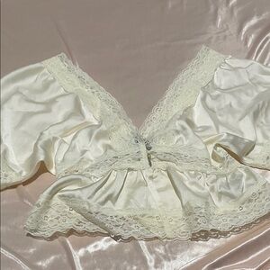 Elegant Cream Lace Trimmed Women's Top